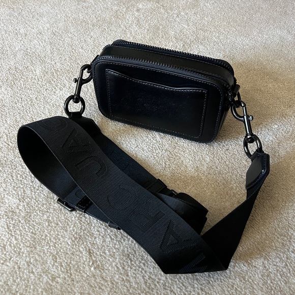 Marc Jacob’s Snapshot Bag - Picture 2 of 7